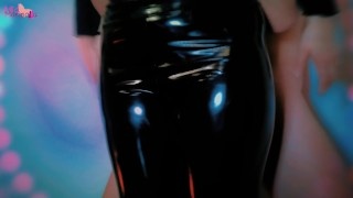 Hot Belly Dancing Disco Thigh Job in Latex Pants Makes him Cum Hard